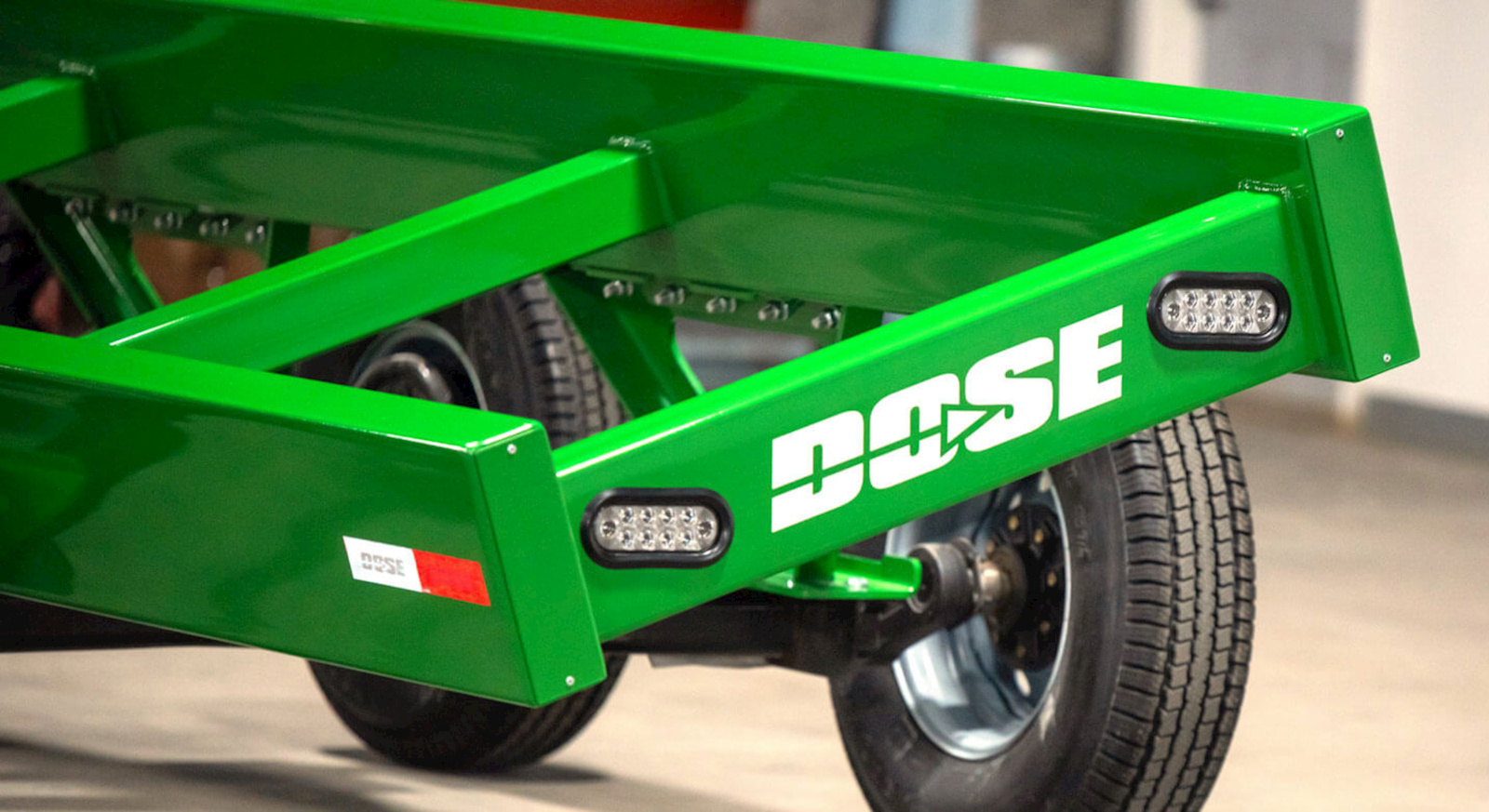 Dose Headhunter Header Trailer